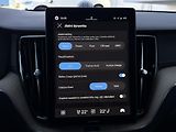 Volvo XC60 T8 AWD ULTRA DARK / B&W VZDUCH - náhled 35