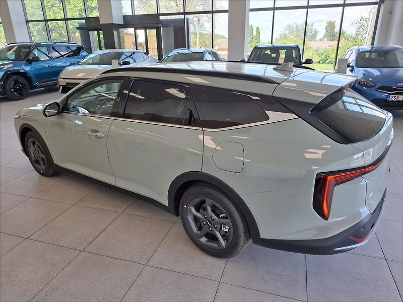 Kia K4 1,0 T-GDi SW SPIN 2026 - fotka 2 z 2
