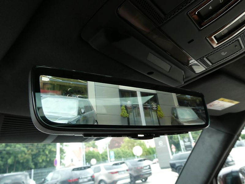 Land Rover Defender 110 4,4 OCTA P635 - fotka 39 z 48