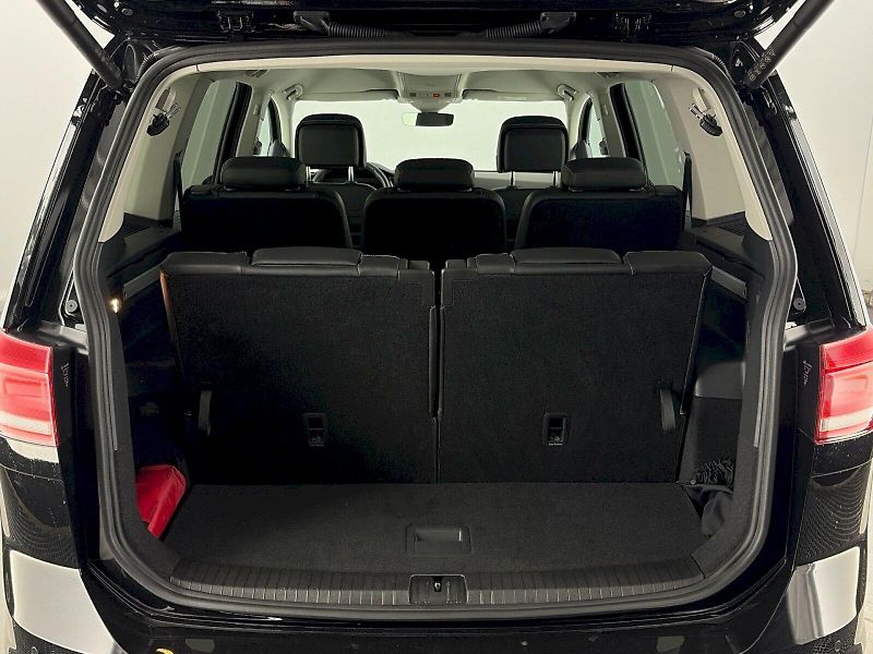 Volkswagen Touran (2026) Comfortline Energy 1.5 TSI 110 - fotka 31 z 32