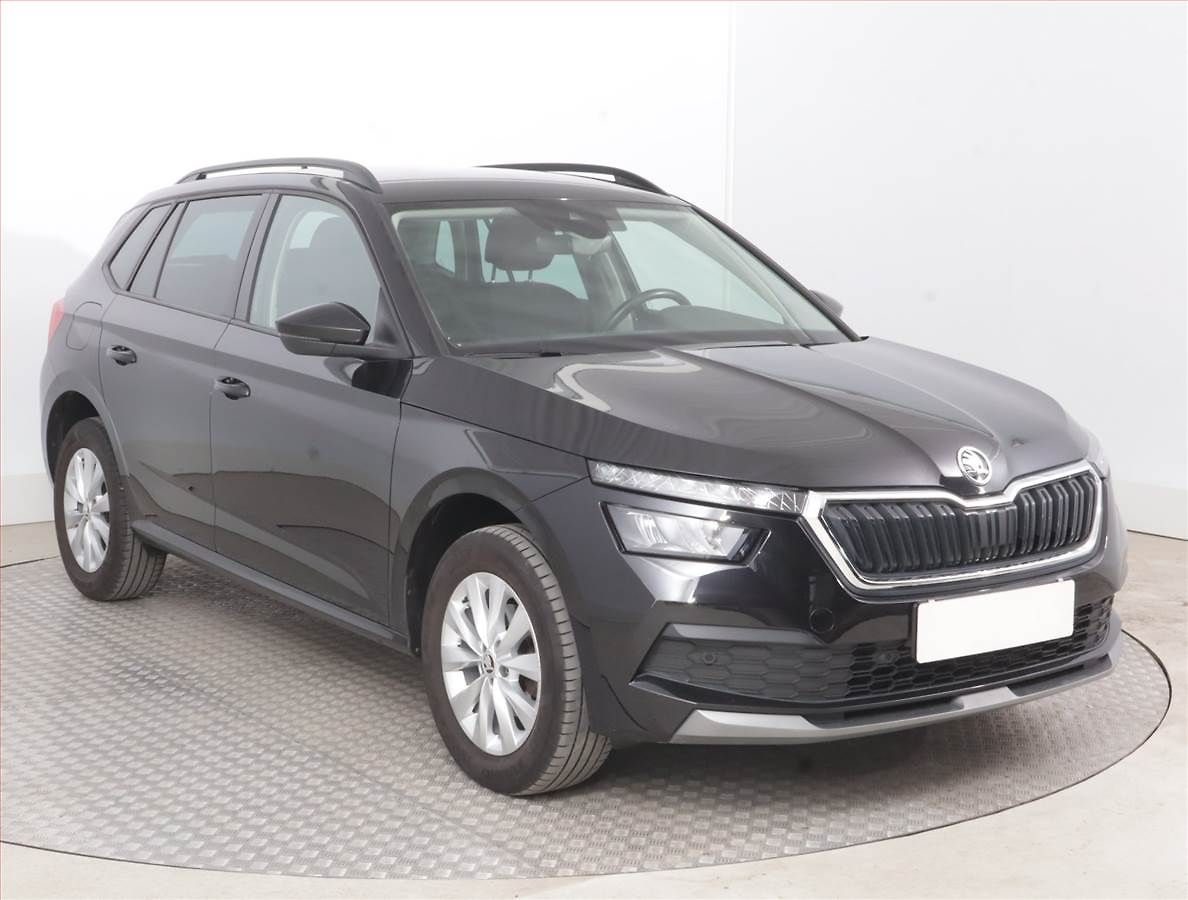 Škoda Kamiq Ambition 1.0 TSI, Serv.kniha