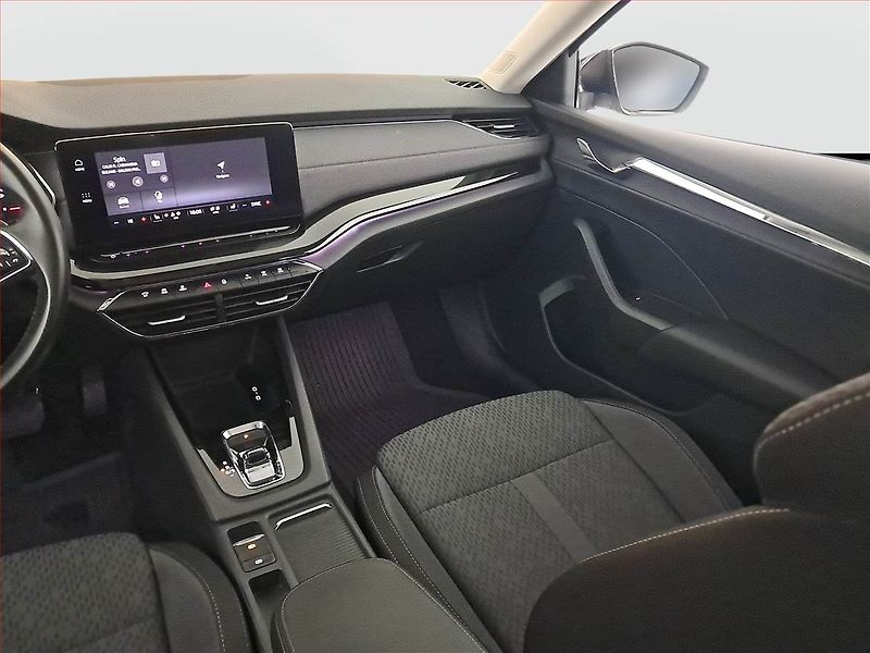 Škoda Octavia (2023) 2.0 TDI, ČR,1.maj, Serv.kniha - fotka 8 z 17