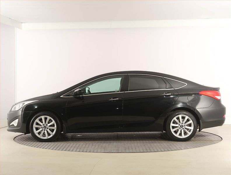 Hyundai i40 (2014) 1.7 CRDi, Serv.kniha, Tempomat - fotka 3 z 19