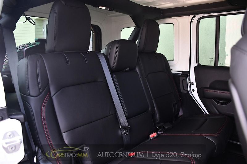 Jeep Wrangler 3.6L AWD RUBICON 4tisKM - fotka 20 z 52