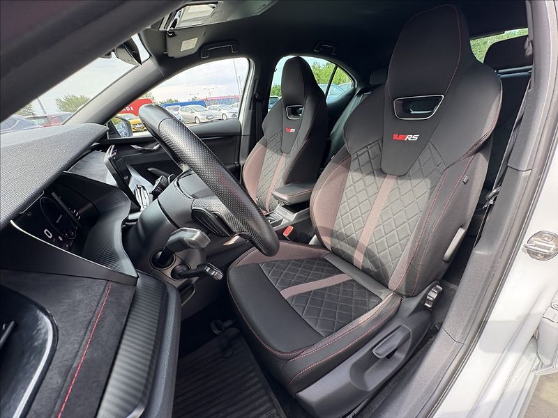 Škoda Octavia 2,0 147 kw RS ČR 1. majitel - fotka 18 z 20