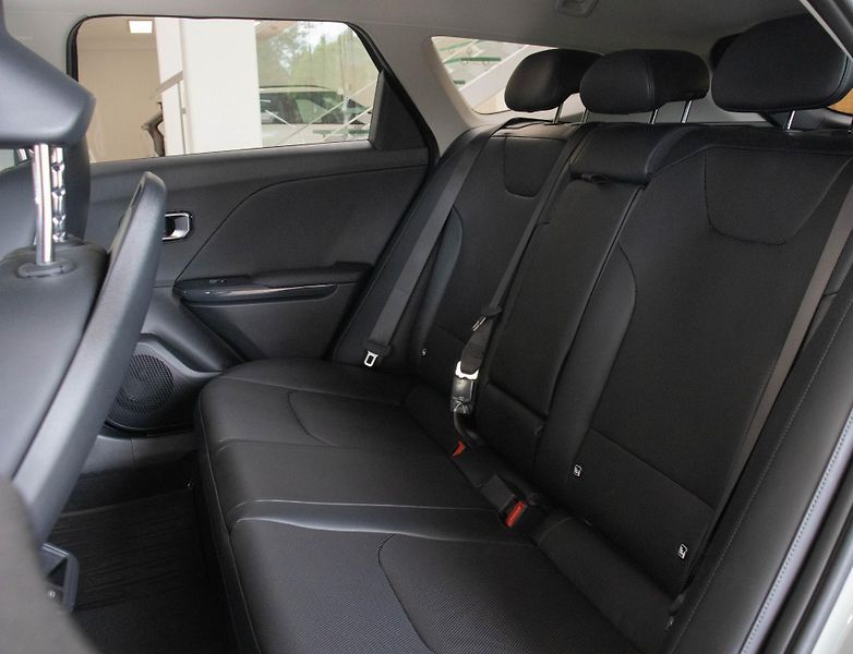 Kia K4 Sportswagon 1,6 T-GDi GPF 7DCT TOP - fotka 13 z 13