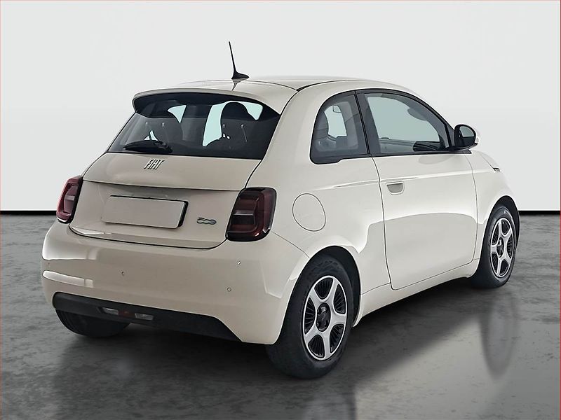 Fiat 500e (2021) 42 kWh, SoH 94%, Automat - fotka 5 z 18