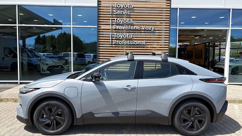 Toyota C-HR Style 57kWh FWD - fotka 3 z 17