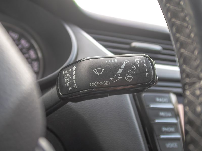 Škoda Octavia (2012) ČR 1.2TSI – NAVIGACE - fotka 17 z 44