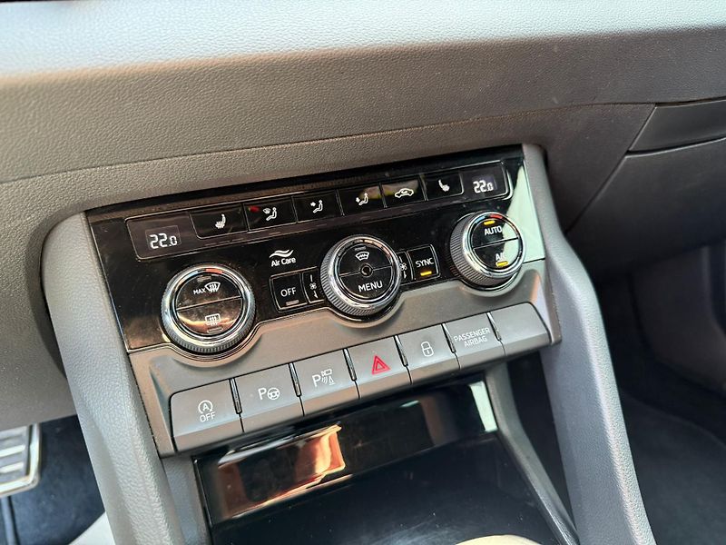 Škoda Karoq Sportline 2.0 TDI 110kw DSG 4x - fotka 17 z 26