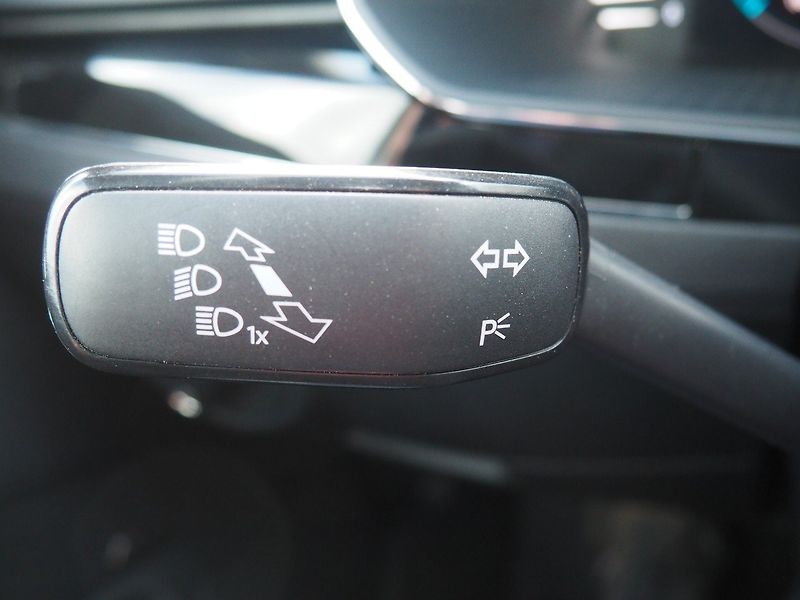 Škoda Superb (2021) 1.4 iV Hybrid L&K DSG Webasto - fotka 26 z 48