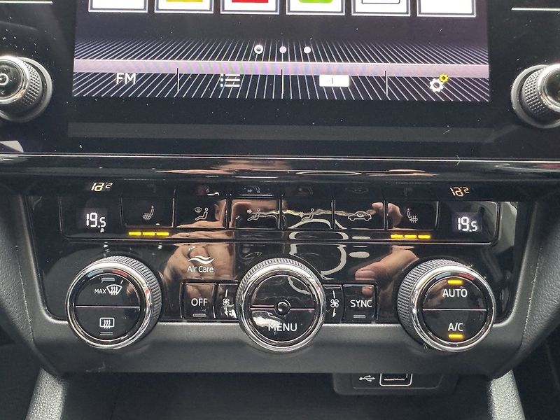 Škoda Octavia (2020) 2.0TDi DSG LED Navi Kamera - fotka 9 z 46