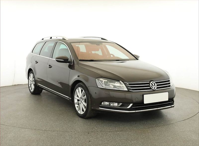 Volkswagen Passat (2013) 2.0 TDI, 4X4, Serv.kniha - fotografie inzerátu