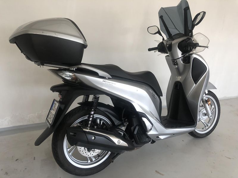 Honda SH 125i ABS - fotka 6 z 16