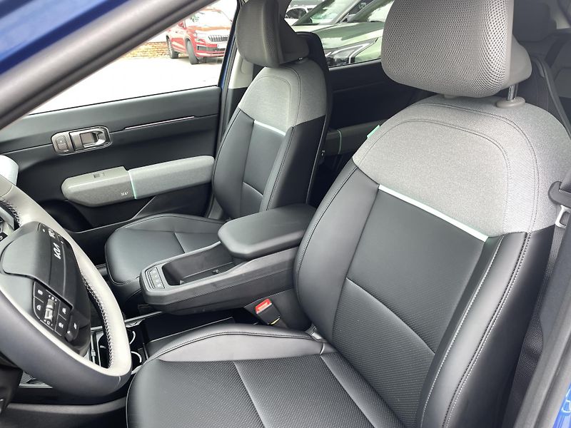Kia EV4 (2025) EARTH 150 KW + 81,4 KWH 