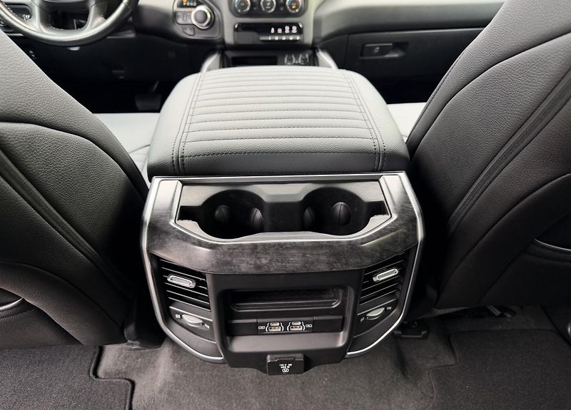 Dodge RAM (2021) +HEMI+LOOK2026+DESTROYER GREY+ - fotka 20 z 22