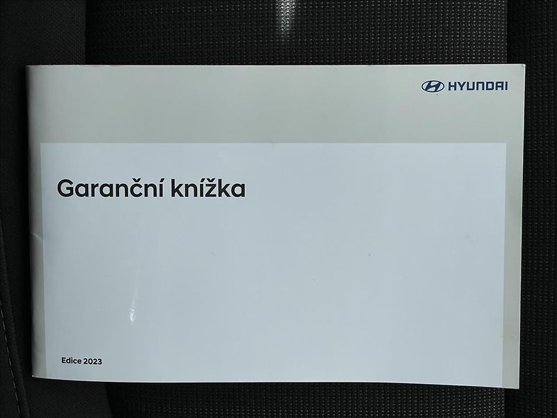 Hyundai Kona 1,0 T-GDI Comfort PDC+Klima - fotka 18 z 23