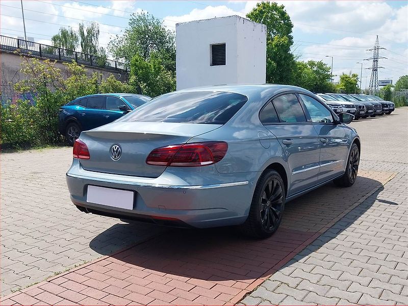 Volkswagen CC (2012) Comfortline 2.0 TDI, Automat - fotka 5 z 21