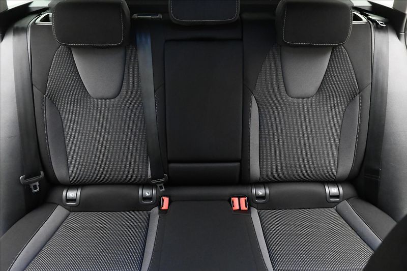 Škoda Octavia 2,0 TDI 110kW 4x4 DSG Ambition - fotka 27 z 30