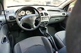 Peugeot 206 (2008) 206 GENERATION 1.4 55 kW - náhled 20