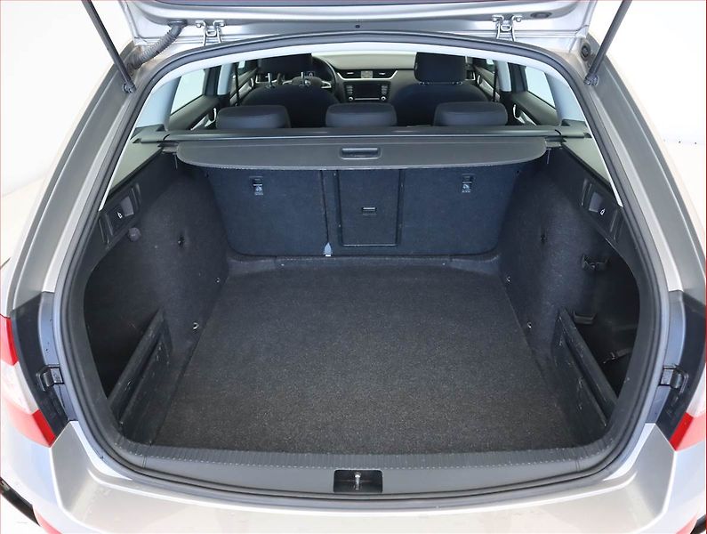 Škoda Octavia (2016) Style 1.6 TDI, Navi, Tempomat - fotka 14 z 18