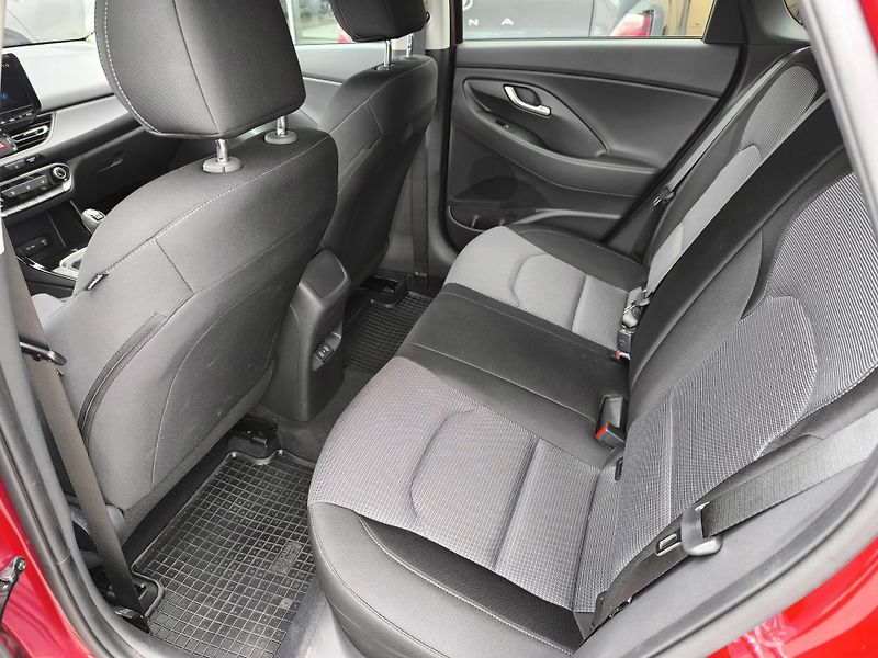 Hyundai i30 (2026) 1,0 T-GDI MT SMART - fotka 6 z 7