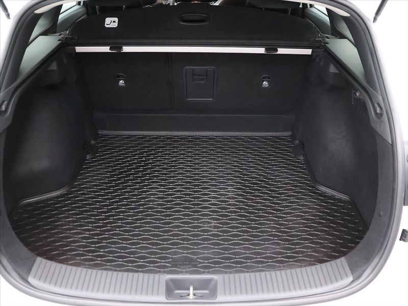 Hyundai i30 1,0 T-GDI 88kW Style DCT CZ DP - fotka 10 z 32