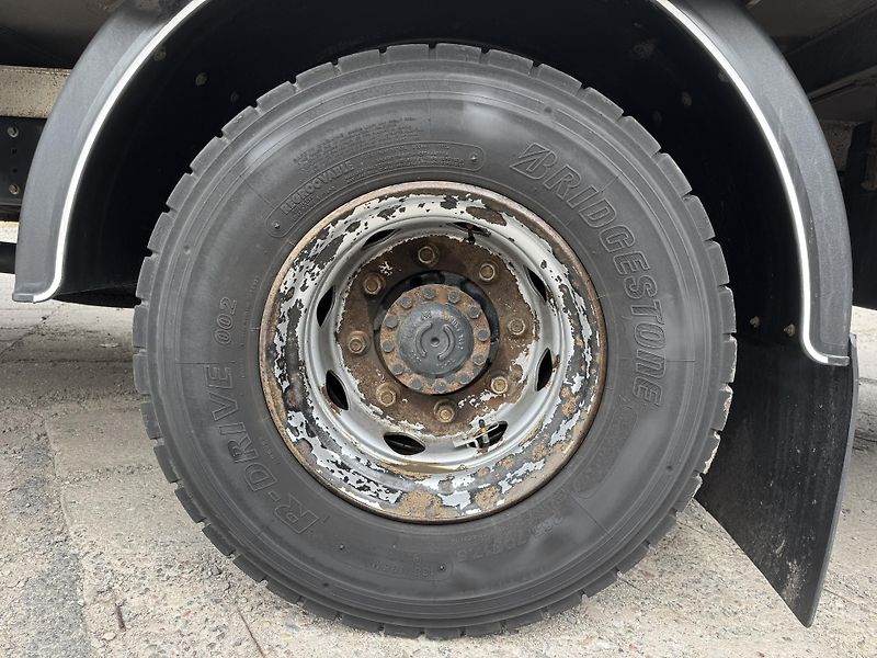 Iveco Eurocargo (2019) 120E22 EL - shrnovačka - vrata - fotka 8 z 32
