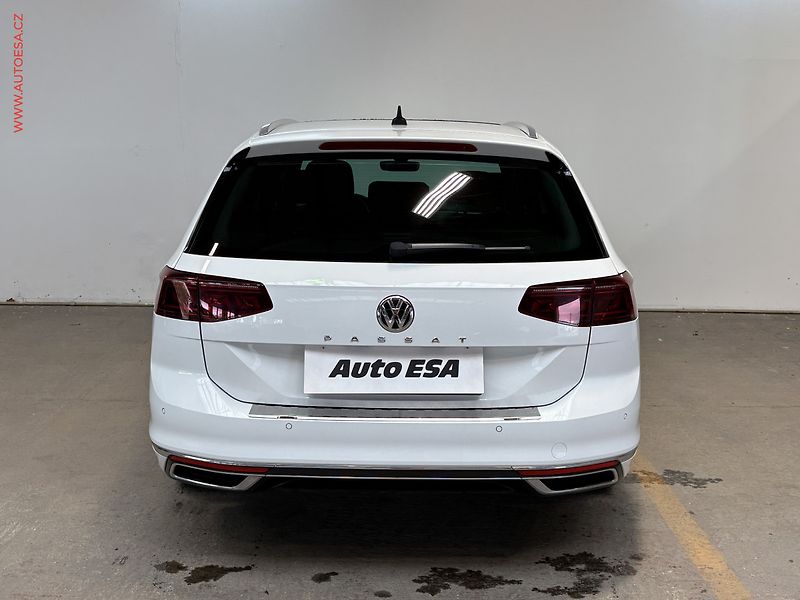 Volkswagen Passat (2020) 2.0 TDi, DSG, navi, LED - fotka 5 z 19