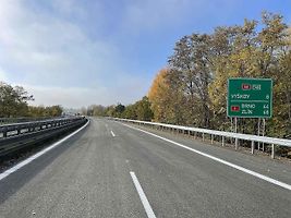Takto vypadala dálnice D46 u Vyškova v uplynulých dnech.
