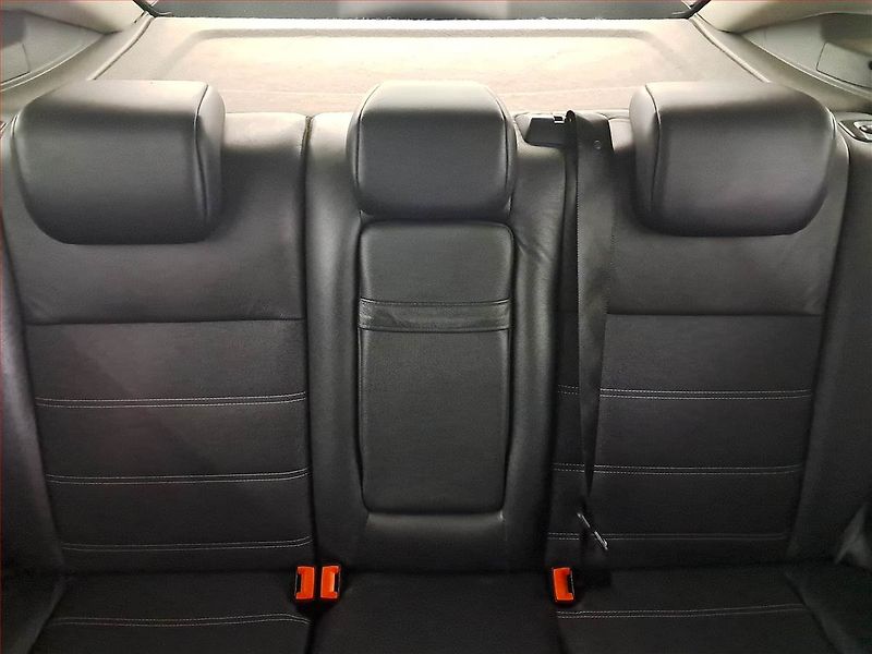Ford Focus (2008) 1.8 TDCi, nová STK, rezervace - fotka 10 z 18