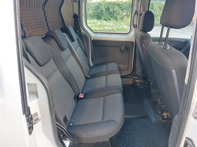 Mercedes-Benz Citan (2018) 1,5 CDi 66kw 5 míst LONG - fotka 14 z 16