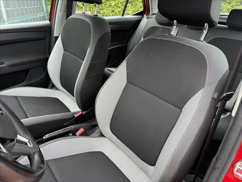 Škoda Fabia III 1.0 TSI Ambition - fotka 11 z 16