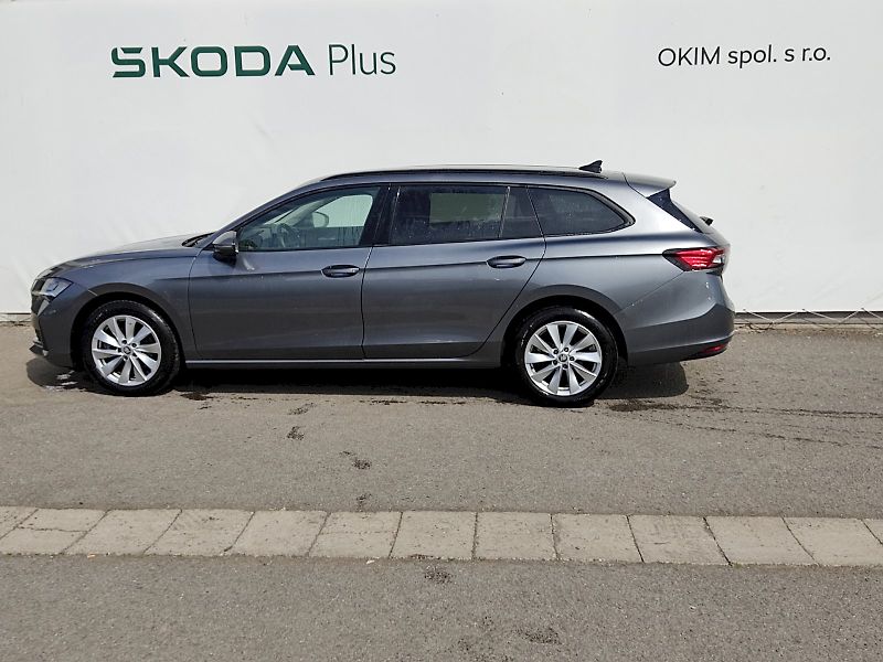 Škoda Superb (2025) combi Selection 2,0 Tdi 110 Kw - fotka 3 z 37