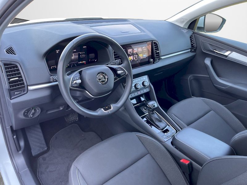 Škoda Karoq (2024) 1.5 TSI 110kW DSG Selection - fotka 5 z 29