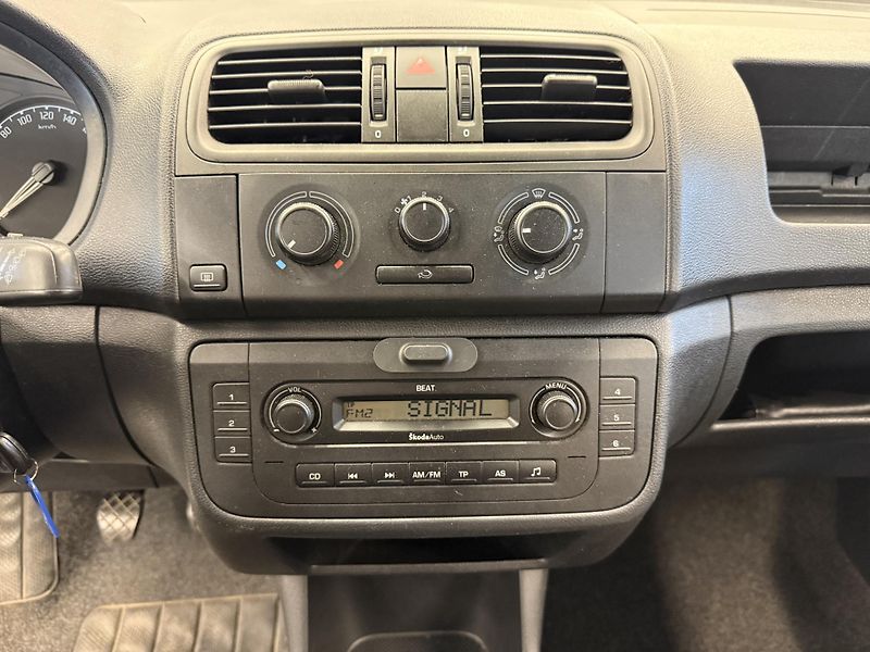 Škoda Fabia 1.2l 44 kW - fotka 11 z 15