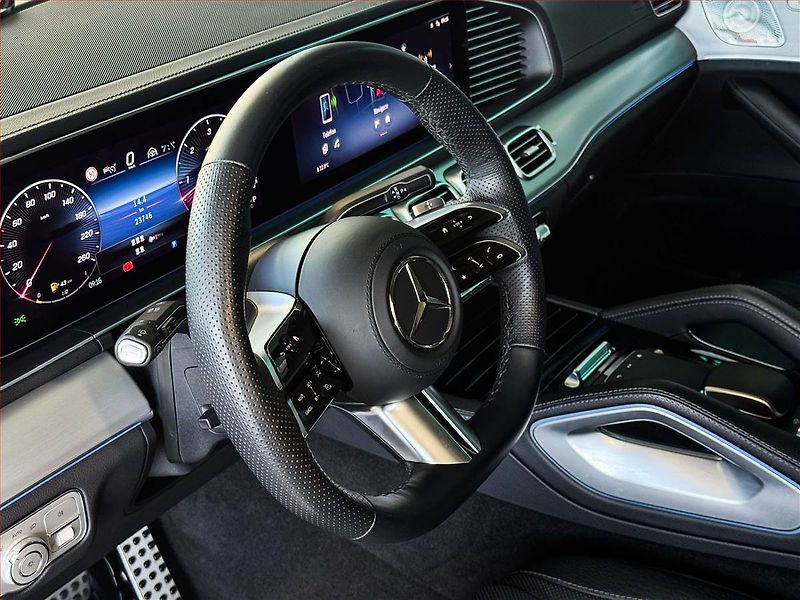 Mercedes-Benz GLS (2024) 350 d 4MATIC - fotka 14 z 24