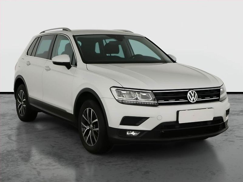 Volkswagen Tiguan (2019) Comfortline 2.0 TSI, DSG - fotografie inzerátu