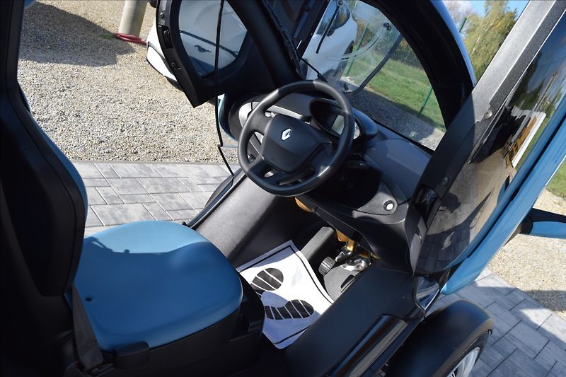 Renault Twizy 13KW 80 PO SERVISE - fotka 9 z 14