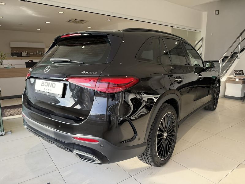 Mercedes-Benz GLC (2023) 220 d 4M/AMGPREMIUM/DIS/PANO - fotka 3 z 20