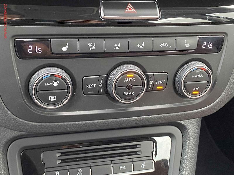 Volkswagen Sharan (2017) 1.4 TSi, Highline, TZ - fotka 16 z 20