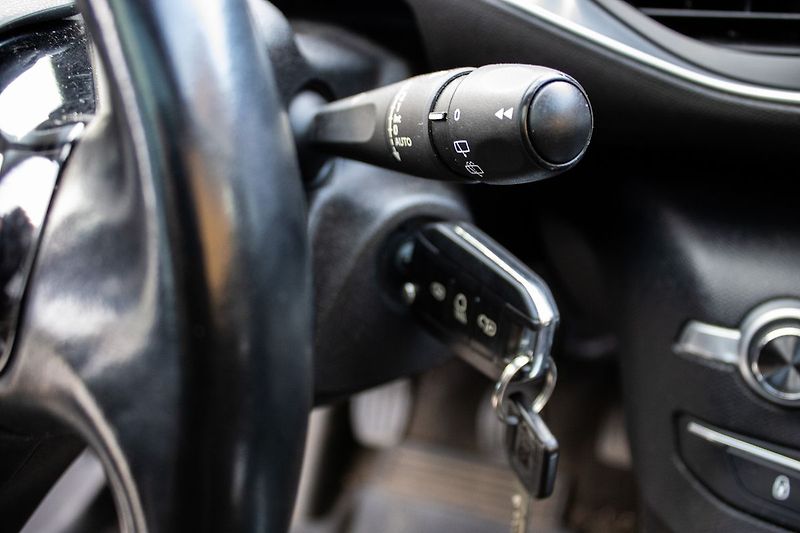 Peugeot 308 - fotka 21 z 36