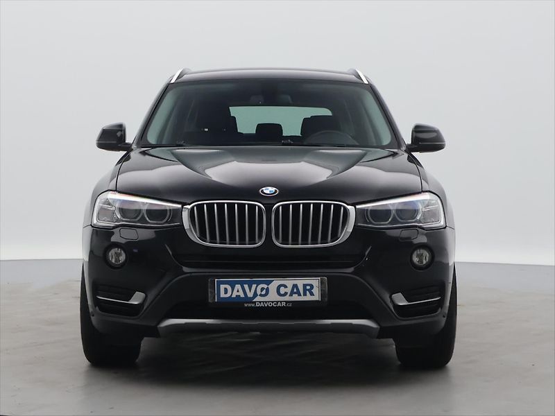 BMW X3 2,0 xDrive20i 135kW X-line DPH - fotka 2 z 32