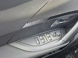 Peugeot 2008 (2026)  ALLURE Hybrid 145 e-DCS6 - náhled 16