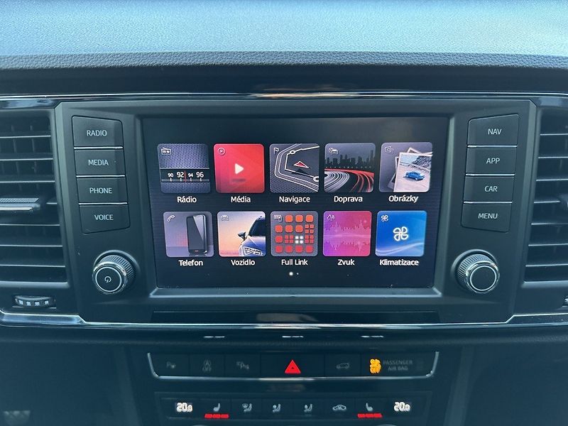 Seat Ateca (2018) 1.4TSi LED Navi Kamera ACC - fotka 16 z 50