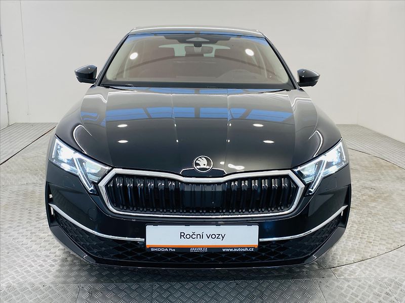 Škoda Octavia 2,0 TDI 110kW DSG Exclusive Se - fotka 4 z 29