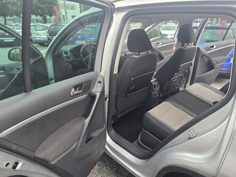 Volkswagen Tiguan 2.0 TDI DSG TZ 4Motion Led - fotka 6 z 20