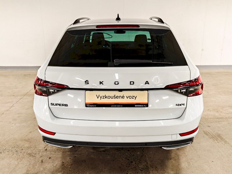 Škoda Superb (2023) Combi 2.0 TDI 147 kW DSG 4x4 S - fotka 27 z 31