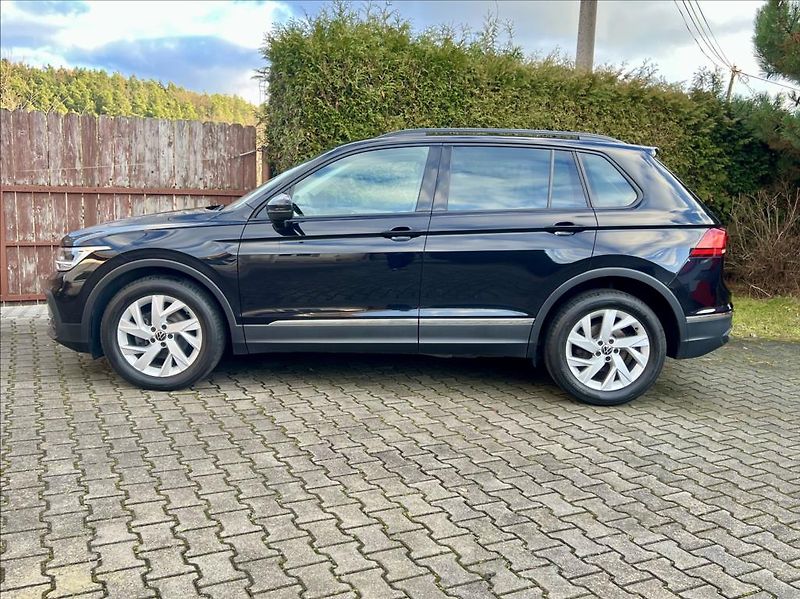 Volkswagen Tiguan 1,5 TSi DSG GT LIFE záruka - fotka 2 z 41
