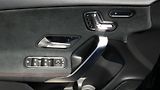 Mercedes-Benz Třídy A 220d DCT - náhled 9